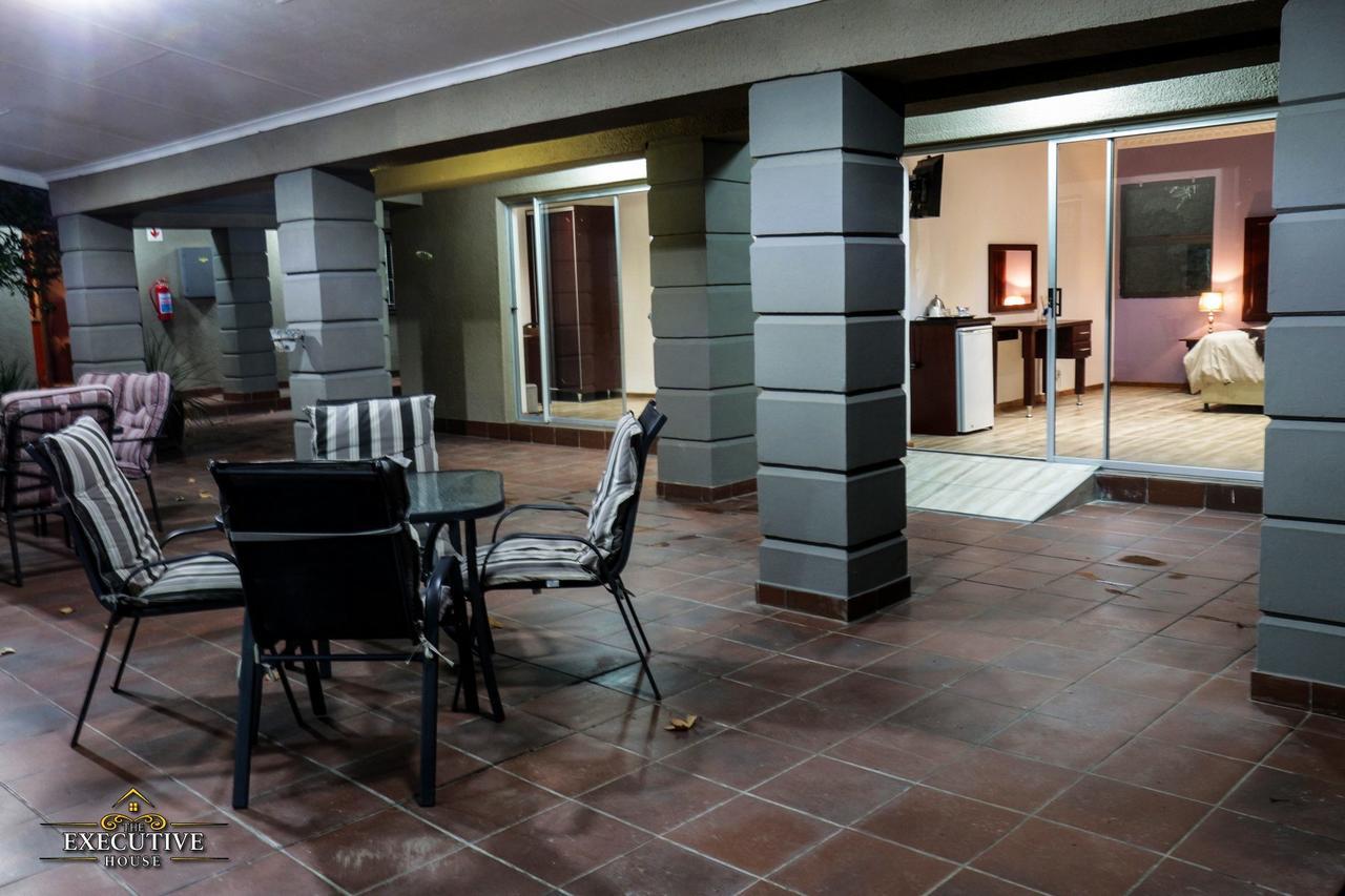 Bed and Breakfast The Executive House Newcastle Zewnętrze zdjęcie